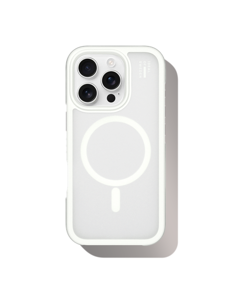 Ideal Bumper Mobilskal MagSafe iPhone 16 Pro Max Cloudy White – IDEAL OF SWEDEN
